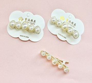 Shell Pearl Hair Clip